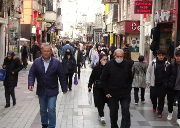Maskeler kalktı, İnfluenza virüsü hortladı