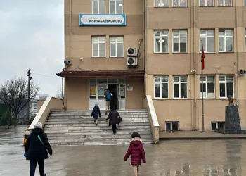 37 bin öğrenci ders başı yaptı