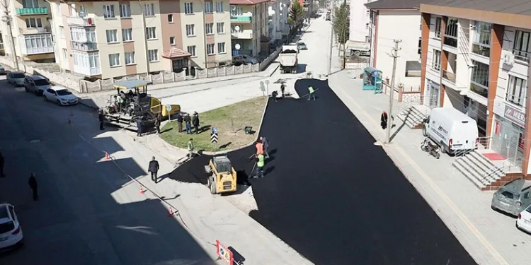 Mescid-i Aksa Caddesi asfaltlanıyor