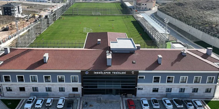 “Türkiye bir spor devrimi yaşıyor”
