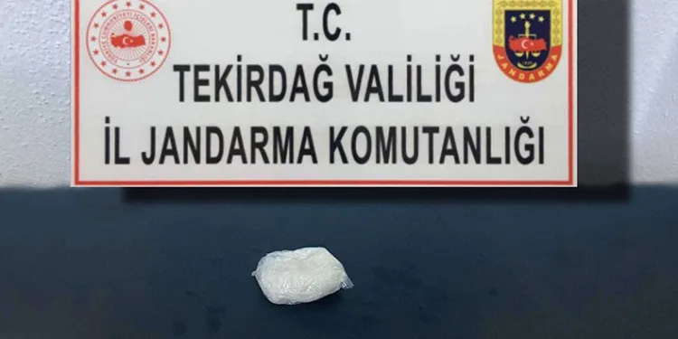 Jandarmadan uyuşturucuya geçit yok