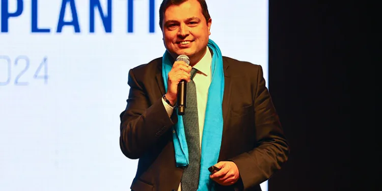 Başkan Çakın yeni dönem projelerini tanıttı
