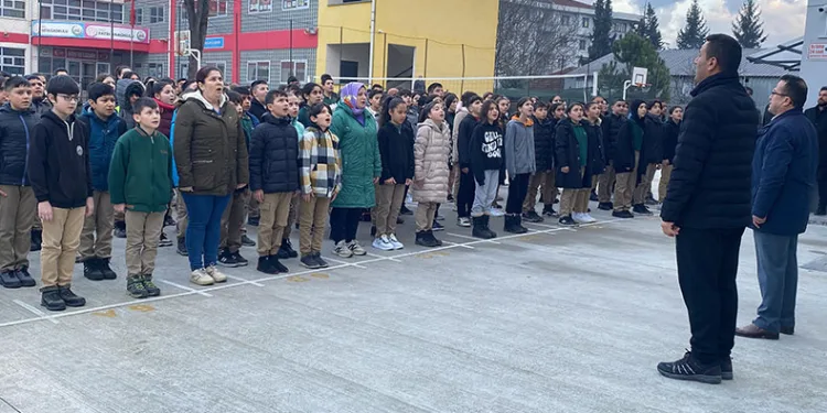İkinci eğitim öğretim yılı ders zili çaldı