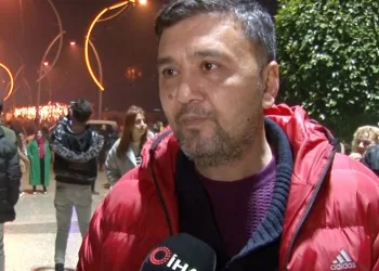 Morgda bularak hayata döndürdüğü çocuğu bir yıldır arıyor