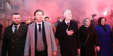 Alper Taban’a davullu zurnalı karşılama