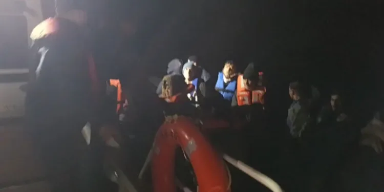 15’i çocuk 42 göçmen yakalandı