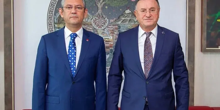 CHP’den Lütfü Savaş kararı