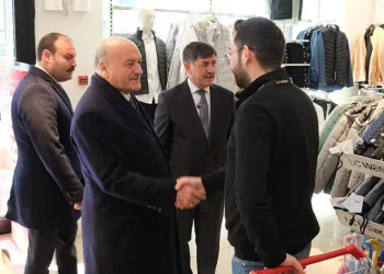 “İlçe belediyelerimiz de ittifak yok”