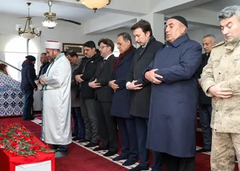 Hayatını kaybeden Altın, memleketi Bingöl’de defnedildi