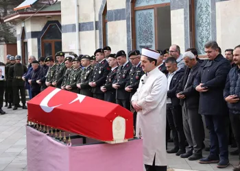 Kıbrıs Gazisi son yolculuğuna uğurlandı
