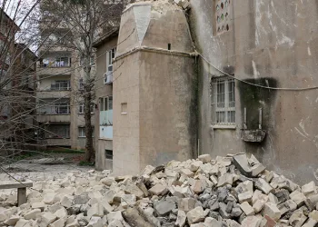 Diyarbakır’da yıkım çalışmaları devam ediyor