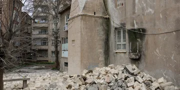 Diyarbakır’da yıkım çalışmaları devam ediyor
