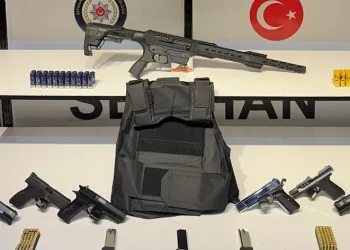 Adana’da ruhsatsız silaha geçit verilmiyor
