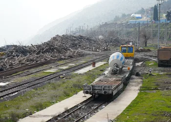 Tren istasyonu depremden sonra görüntülendi