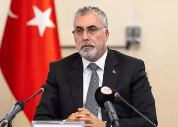 “28 Şubat’ın karanlık dönemi, tarihin çöplüğüne gönderilmiştir”