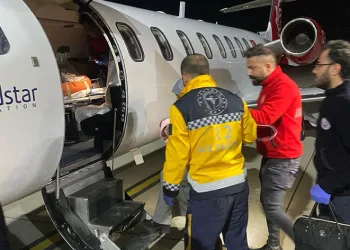 3 aylık bebek ambulans uçak ile Konya’ya sevk edildi