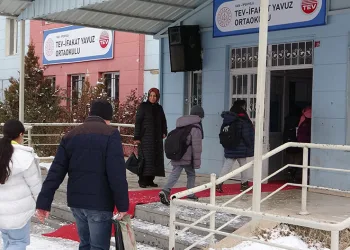 Van’da okullar bir gün tatil edildi