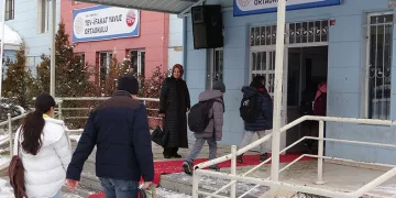 Van’da okullar bir gün tatil edildi