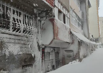 Ardahan’da son 55 yılın en yoğun kar yağışı
