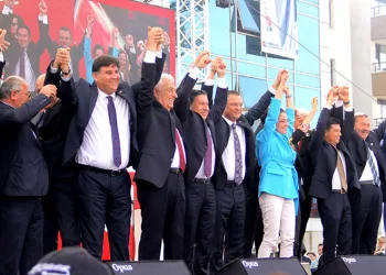 Özgür Özel Muğla adaylarını tanıttı