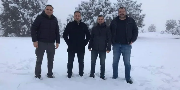 Kar yağışını duyanlar soluğu o köyde aldı