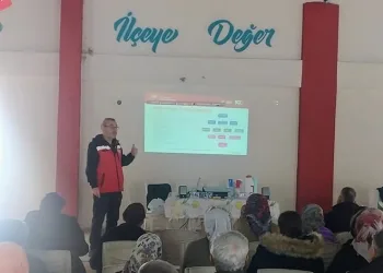 Koçarlılı üreticilere ‘sağım hijyeni’ eğitimi verildi