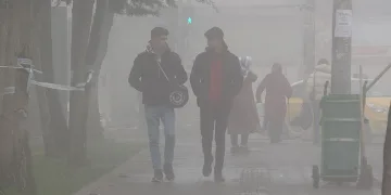 Diyarbakır’da uçak seferlerinde sis engeli