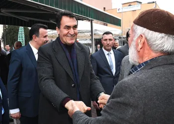 Demirtaş’ta Başkan Dündar’a büyük destek