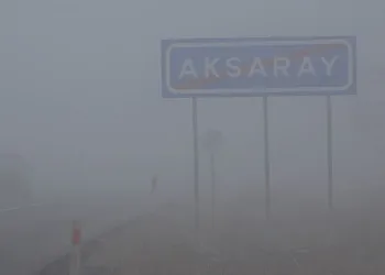 Sis nedeniyle görüş mesafesi 10 metreye kadar düştü