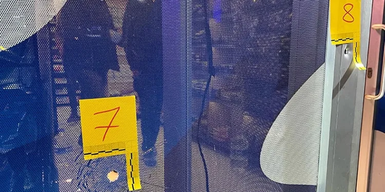 Esenyurt’ta tekel bayisine kurşun yağdırdılar