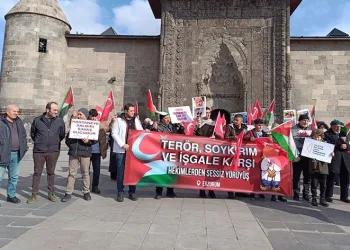 Sağlıkçıların sessiz yürüyüşlerinde 13.hafta