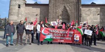 Sağlıkçıların sessiz yürüyüşlerinde 13.hafta