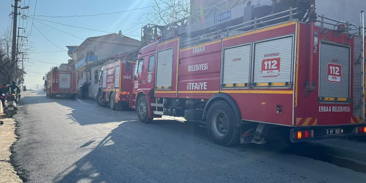 Erbaa’da tek katlı evde yangın