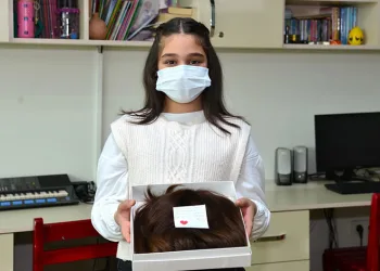 Yaşı küçük gönlü büyük
