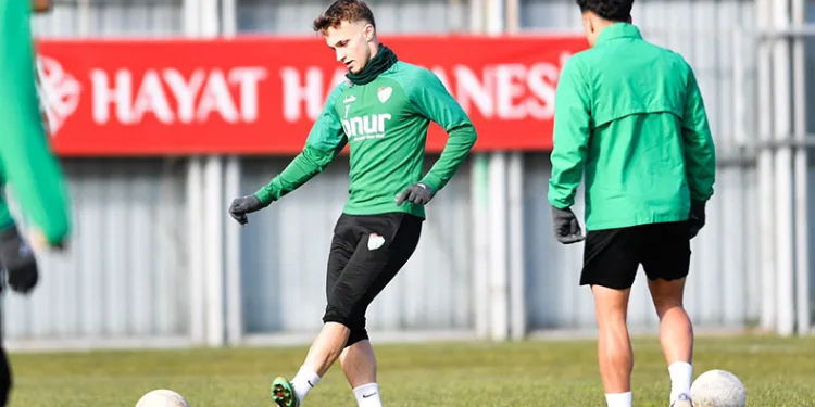 Bursaspor’da Altınordu maçı hazırlıkları tamamlandı