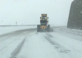 Kars-Ardahan kara yolu ulaşıma açıldı