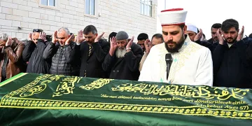 Çığ altında kalan operatör hayatını kaybetti