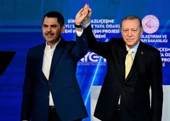 “İşimize aşkla devam ediyoruz”