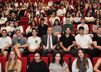 Gençlerin sınav ücreti büyükşehirden