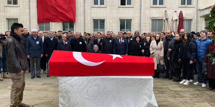 Şehit Kılavuz Kaptan Oğuz Kök için tören düzenlendi