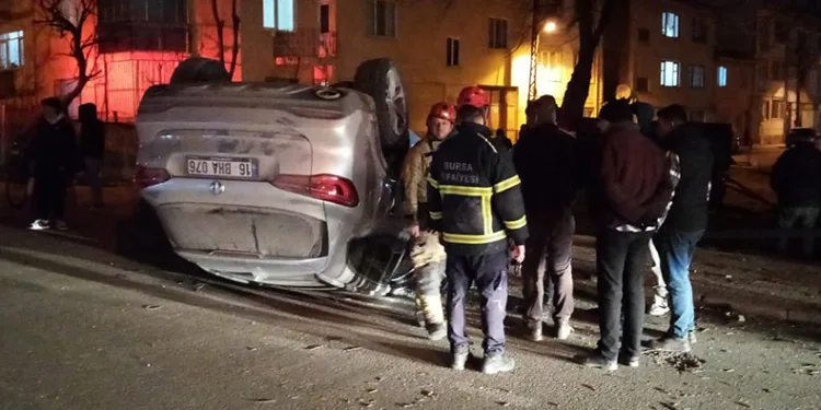 Direksiyon başında fenalaşınca, kaza kaçınılmaz oldu