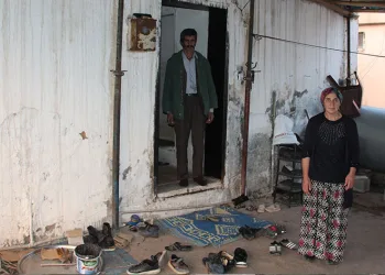 Yardıma muhtaç aile yardım bekliyor