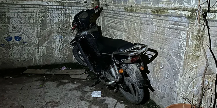 17 yaşındaki motosiklet hırsızları tutuklandı