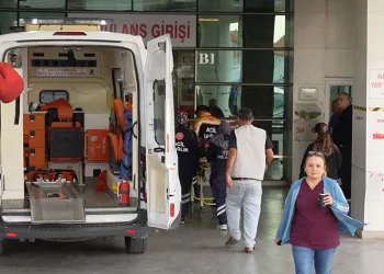 Husumetlisi olduğu dünürünü tüfekle öldürdü