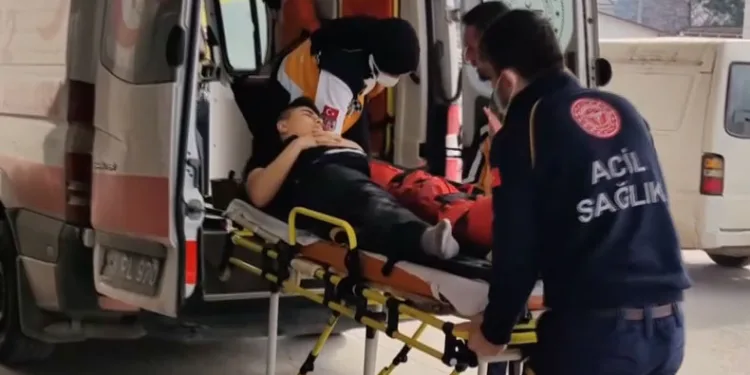 Bursa’da motosiklet yayaya çarptı