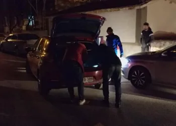 Polisten kaçtılar, kaza yapınca yakalandılar