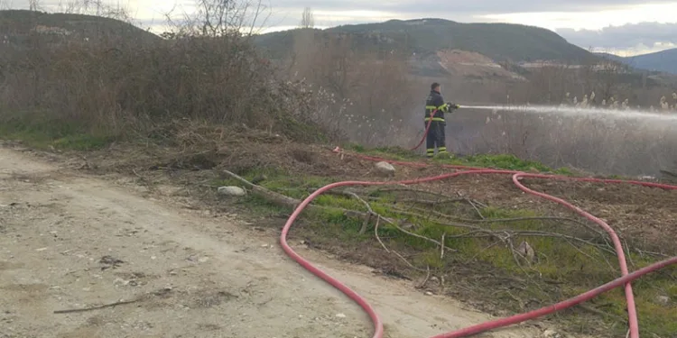 Bilecik’te ot yangını anında müdahaleyle söndürüldü