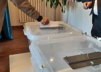 İstanbul’daki Azerbaycanlılar sandık başına gitti