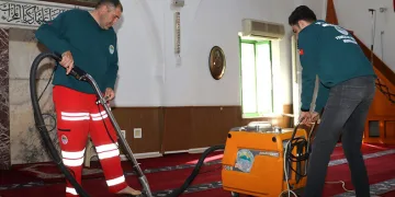 Toroslar’da camiler Ramazan ayına hazırlanıyor