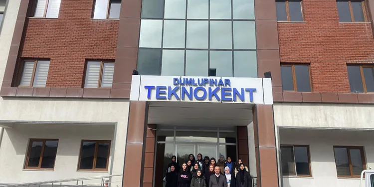 Lise öğrencileri Teknokent’i keşfetti
